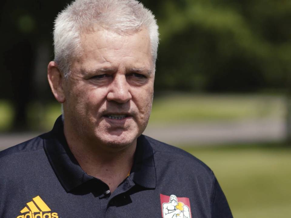 Gatland inks in 4-year deal with Gallagher Chiefs