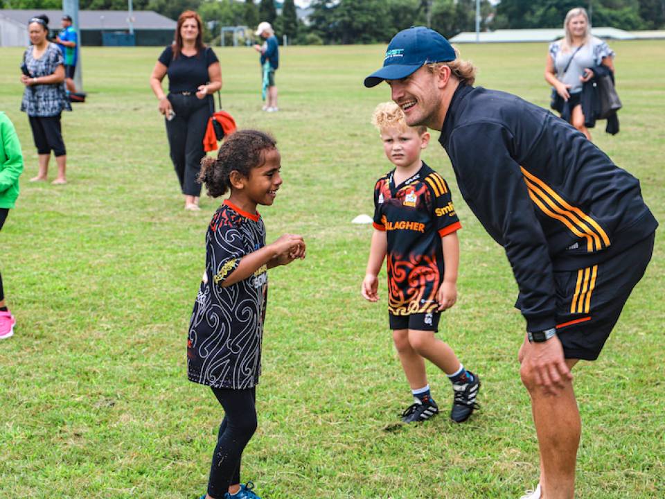 First Windows and Doors extend partnership with Damian McKenzie