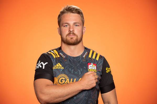 Sam Cane commits long-term future to NZ | Chiefs Rugby
